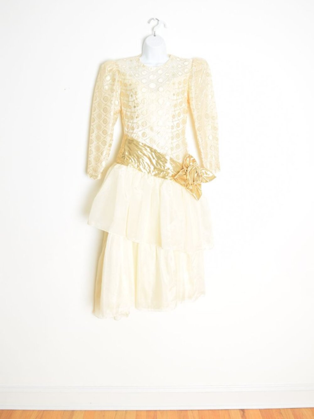 vintage 80s prom party dress cream organza metallic gold lame lace rosette XS